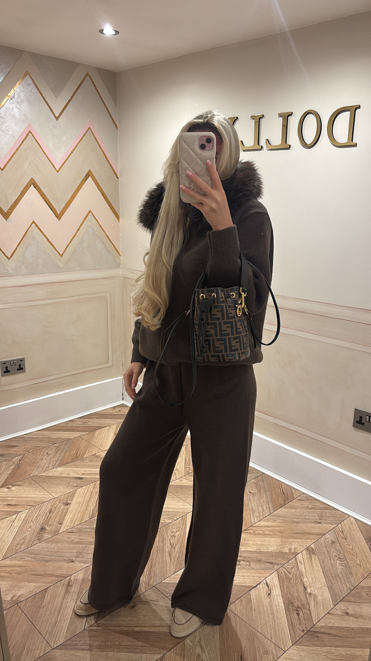 Fur hood tracksuit