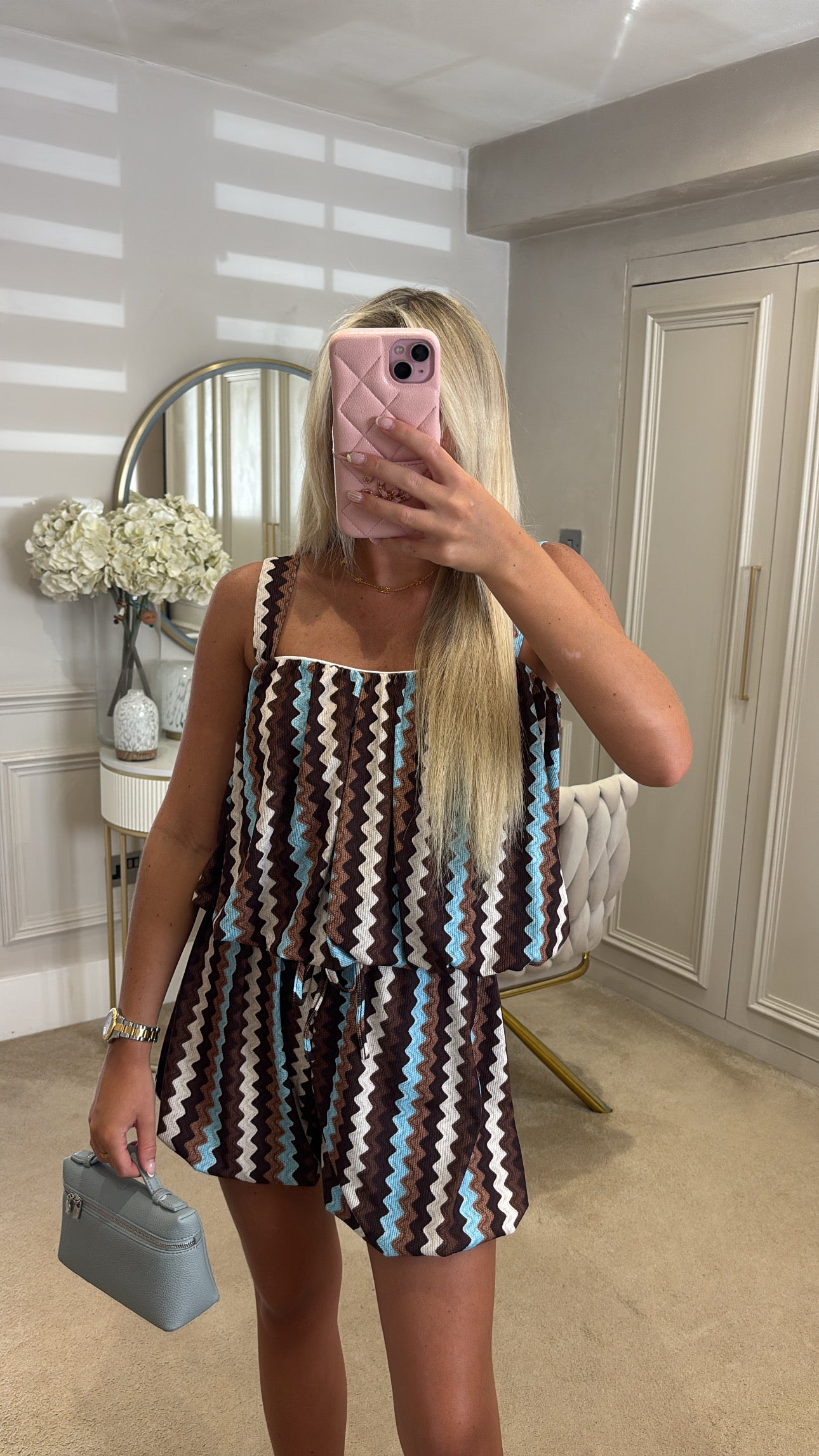 Zig zag puff ball short set