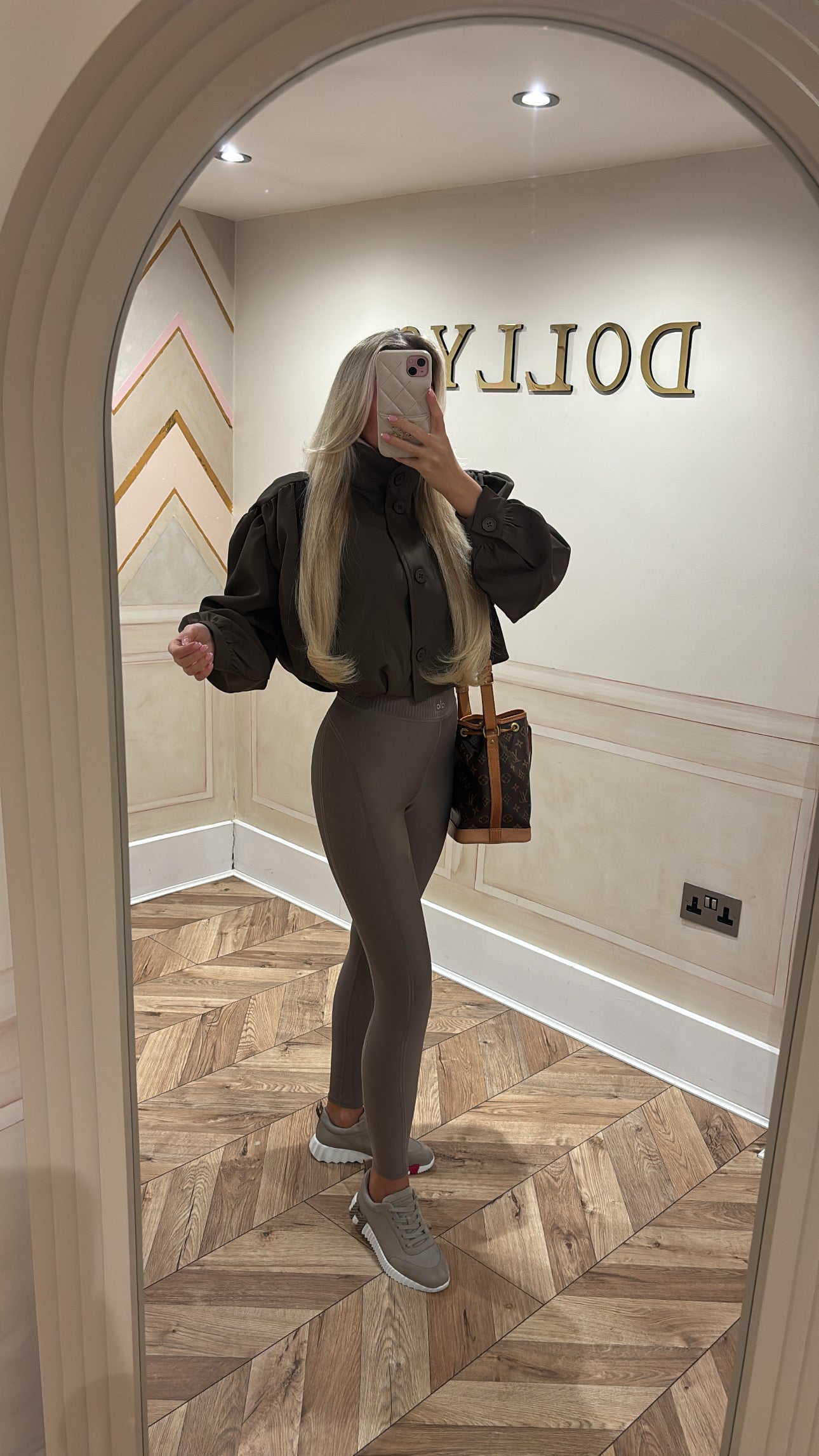 Puff sleeve cropped jacket