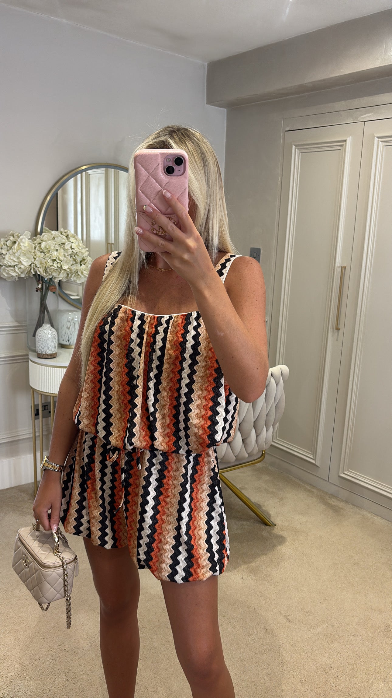 Zig zag puff ball short set