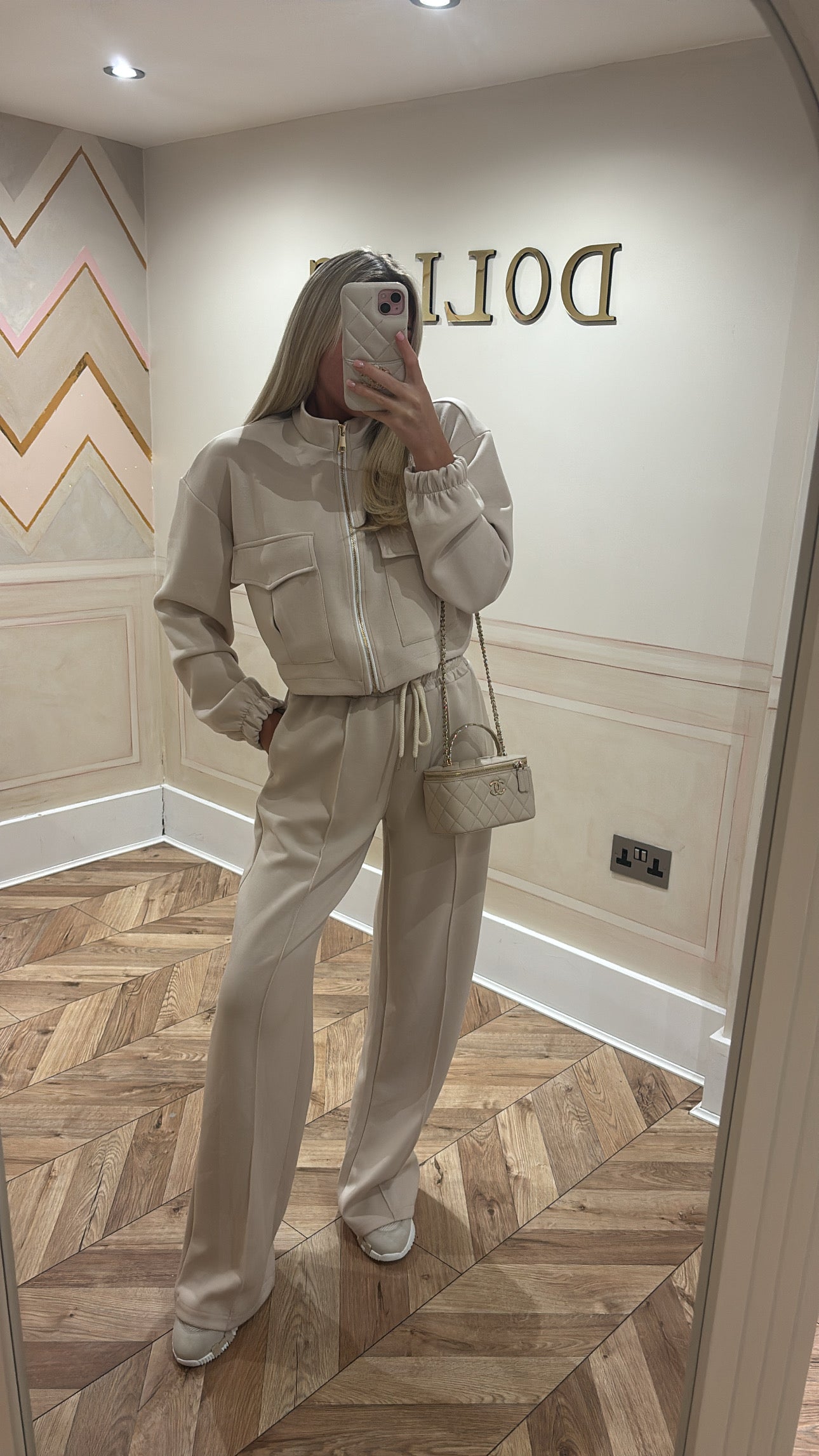 Pocket gold zip lounge set