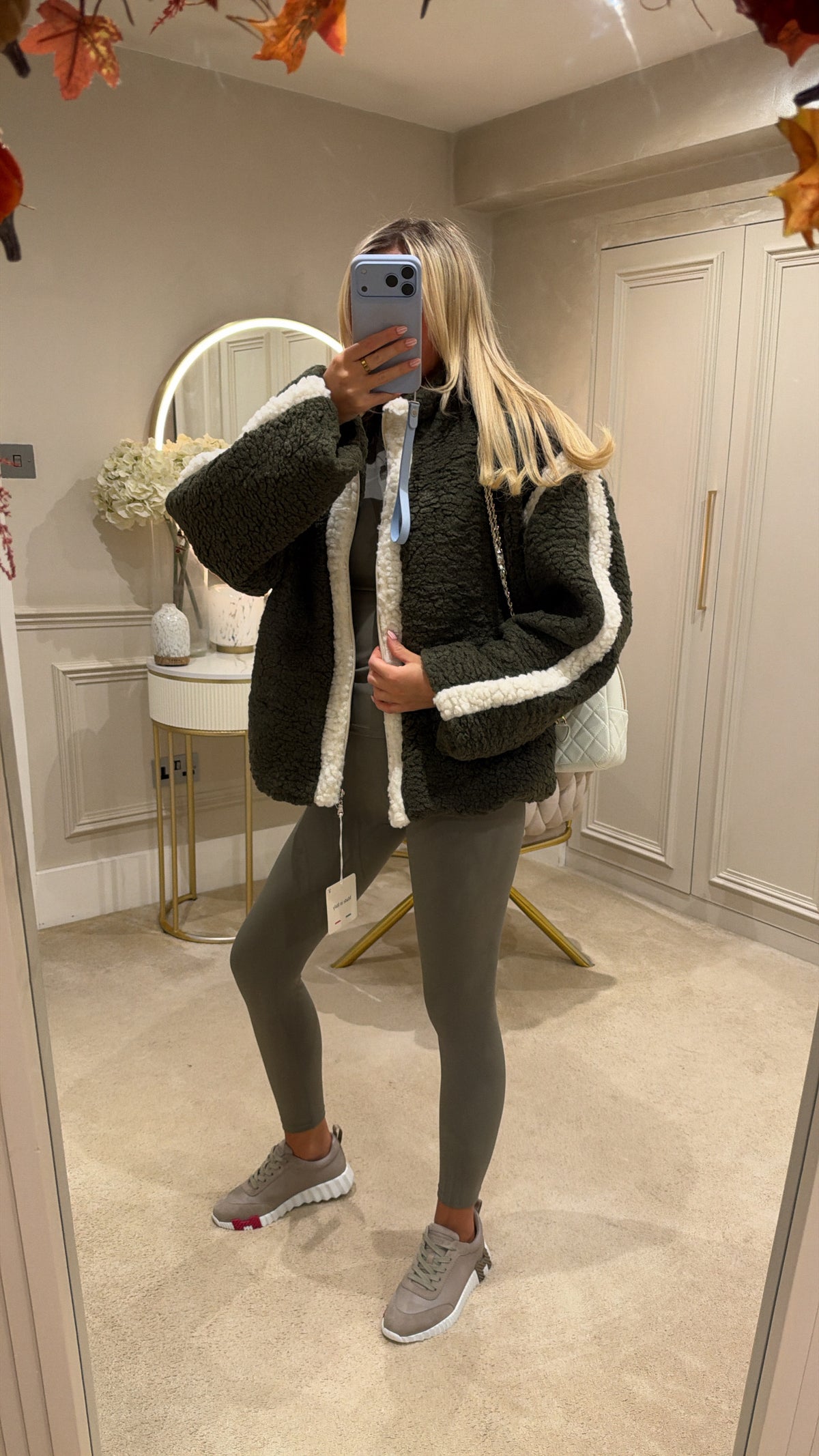 Teddy white trim jacket
