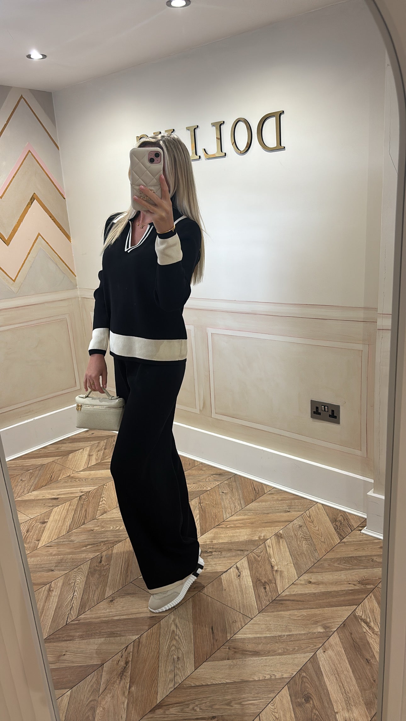 Stripe collar flared lounge set