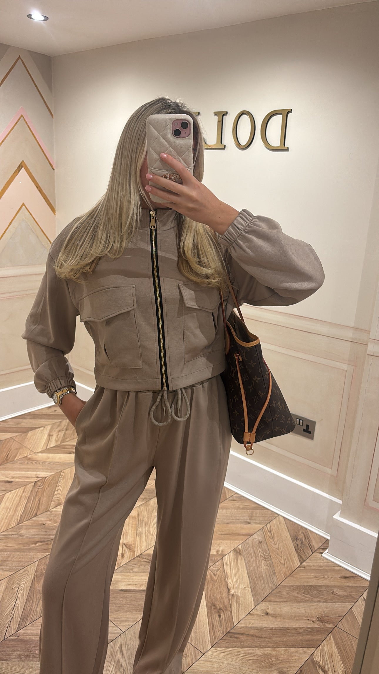 Pocket gold zip lounge set