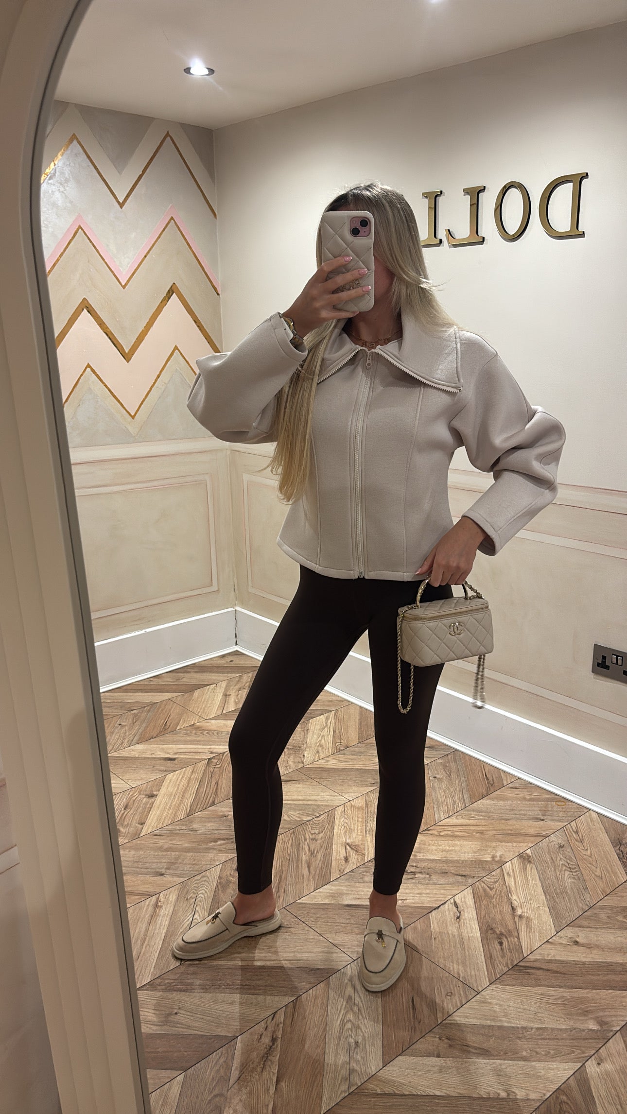 Scuba jacket ￼