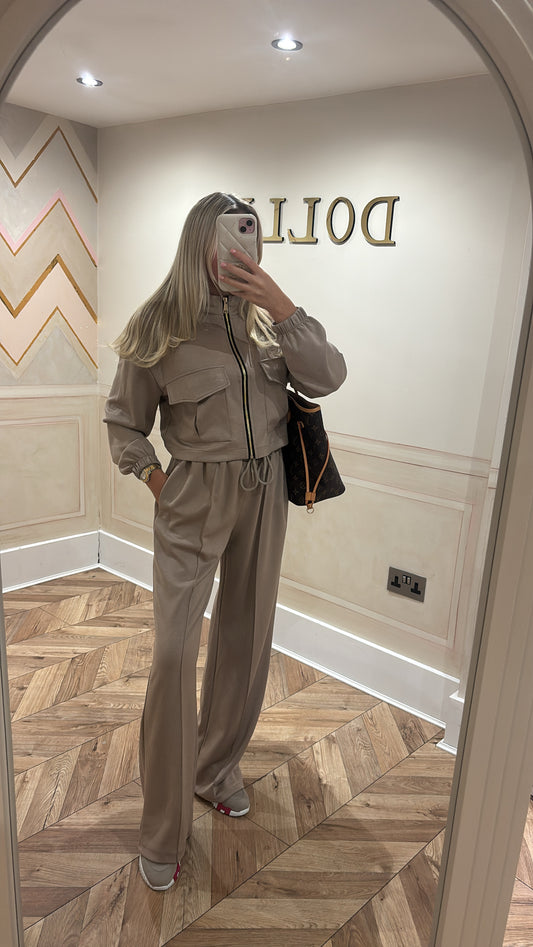 Pocket gold zip lounge set