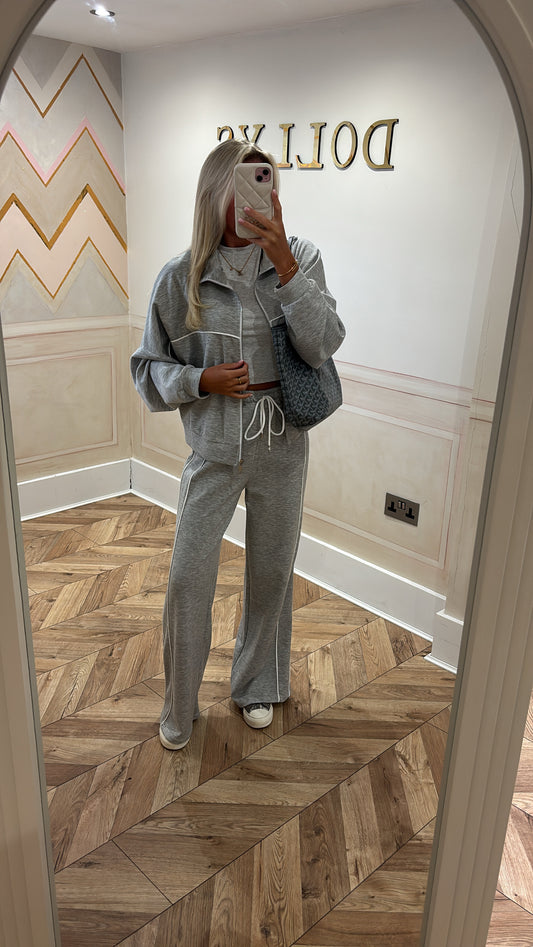 Stripe jacket flared lounge set