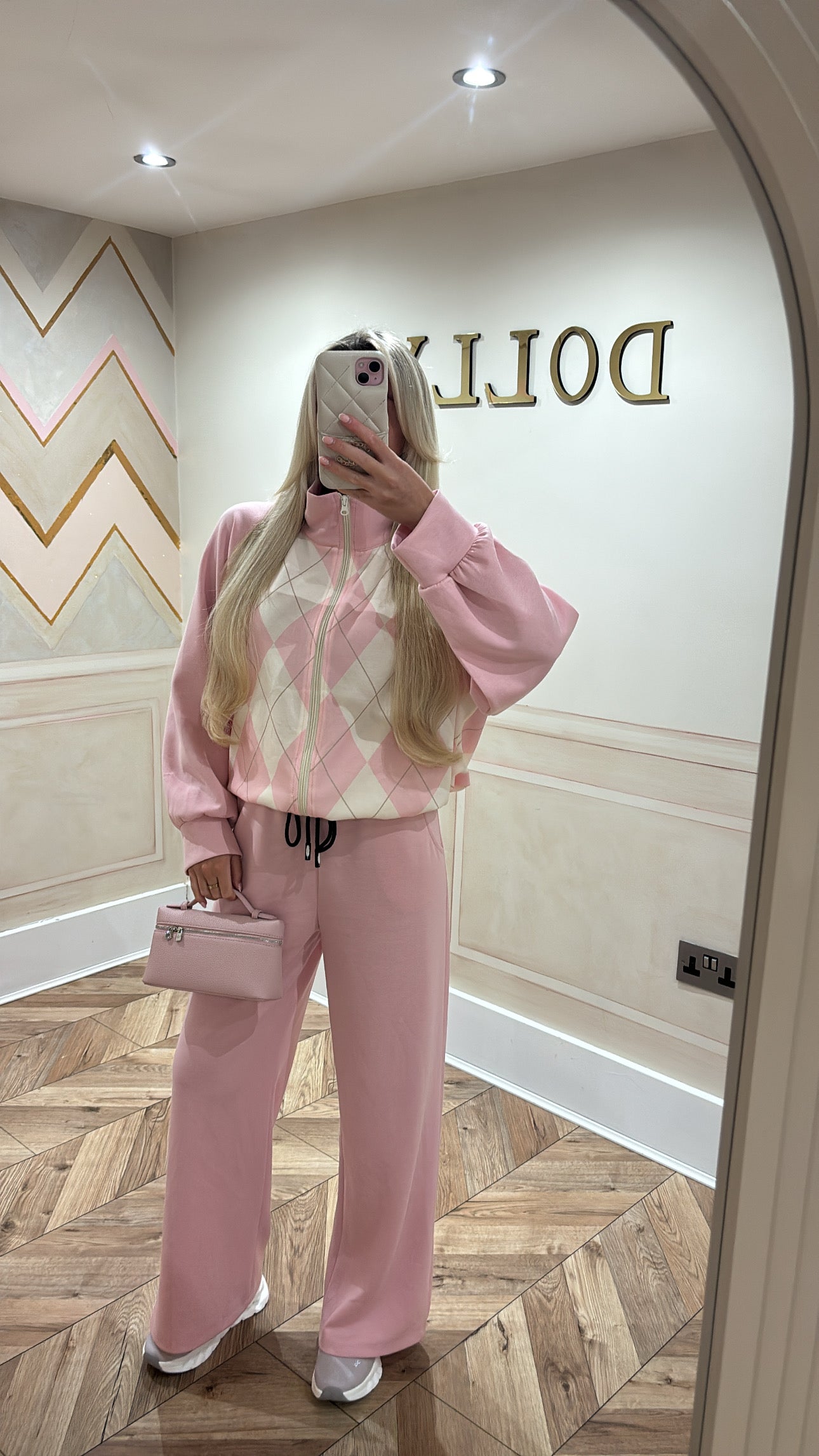 Chequered zip up lounge set