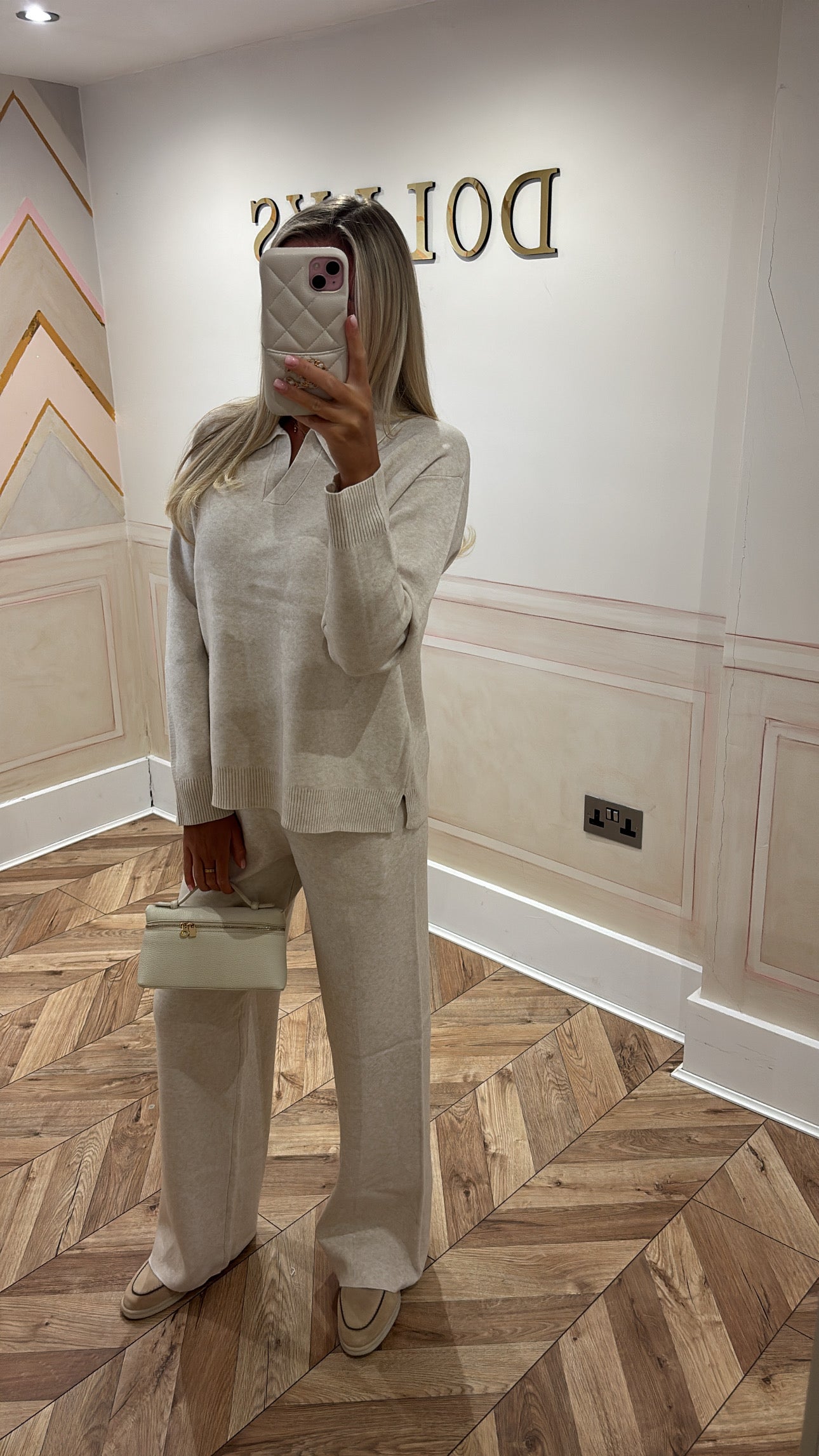 Collar flared lounge set