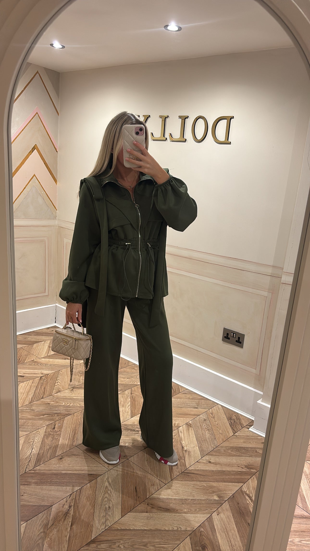 Bow pull in waist lounge set