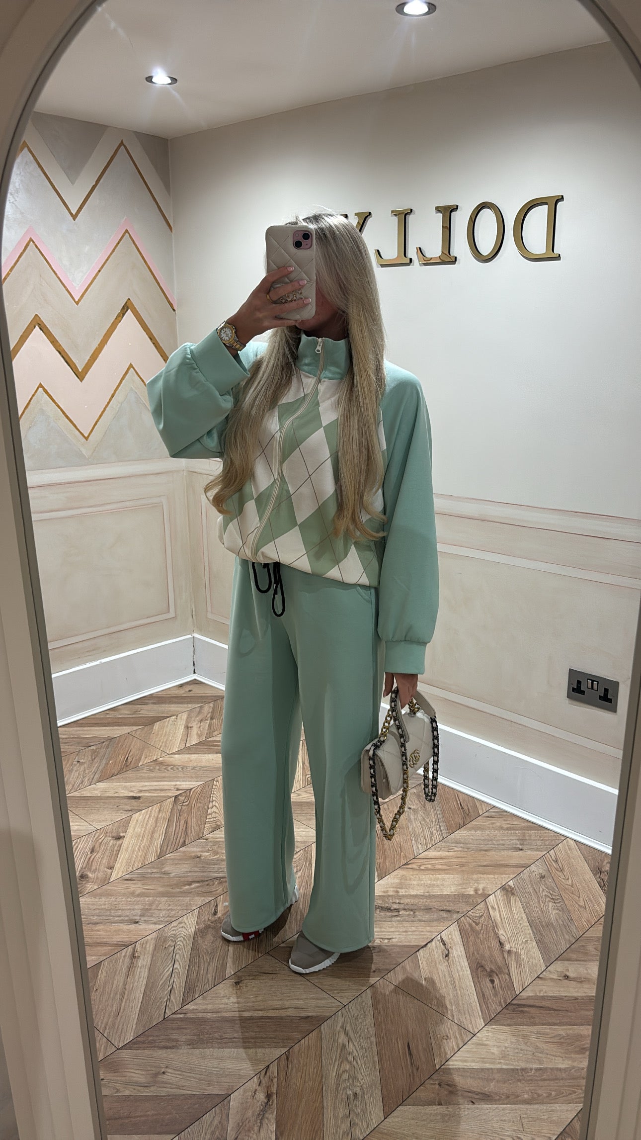 Chequered zip up lounge set