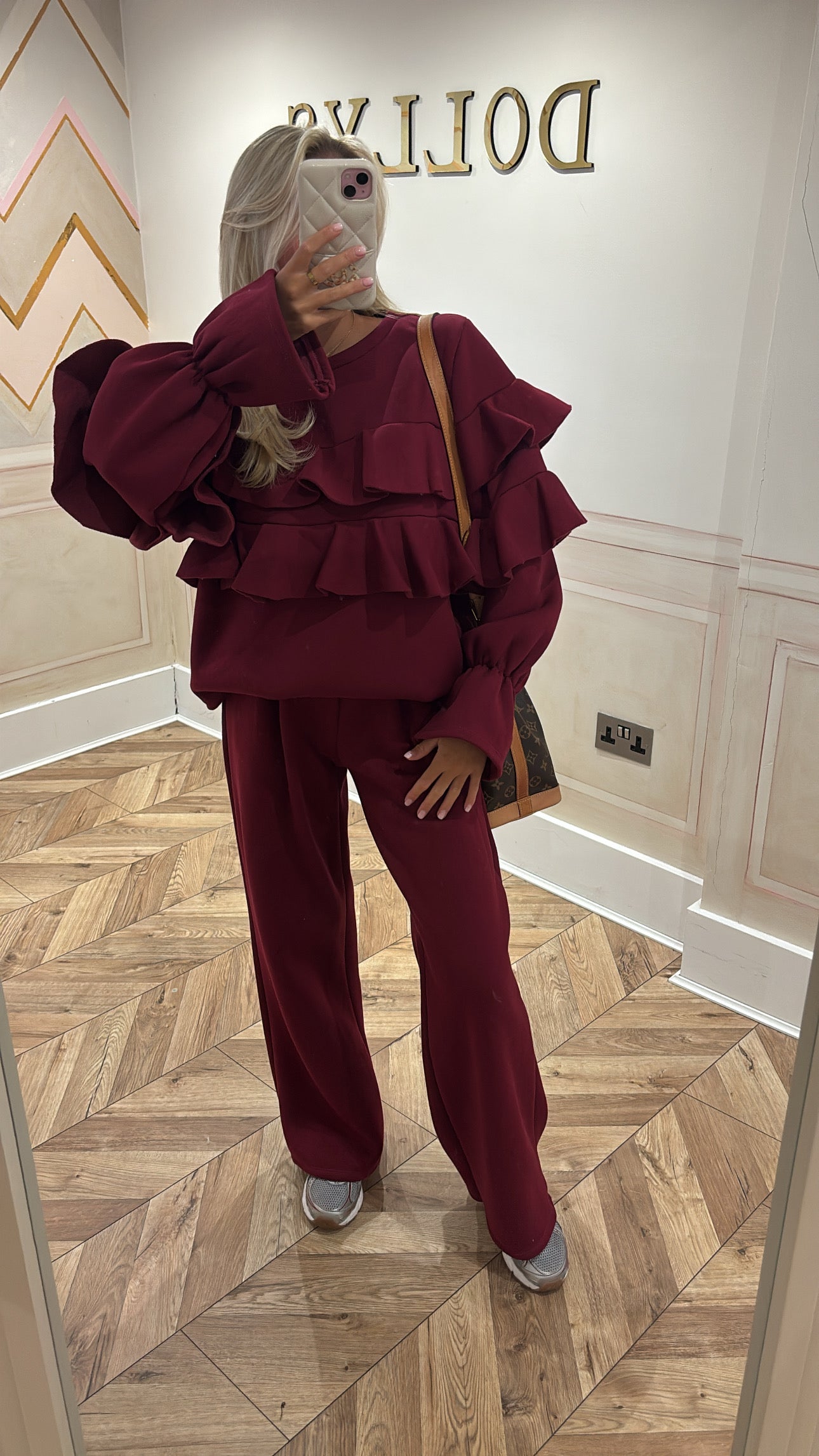 Ruffle flared lounge set ￼