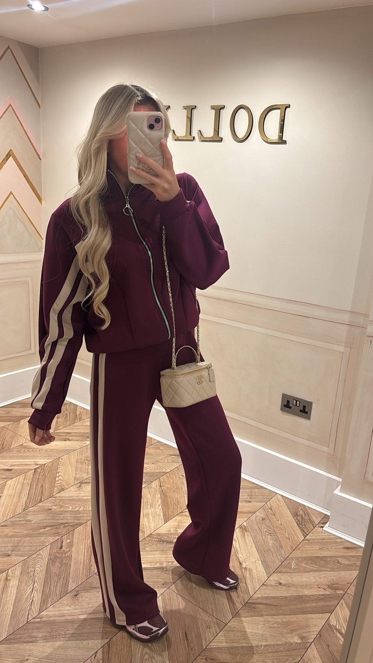 Stripe circle zip lounge set
