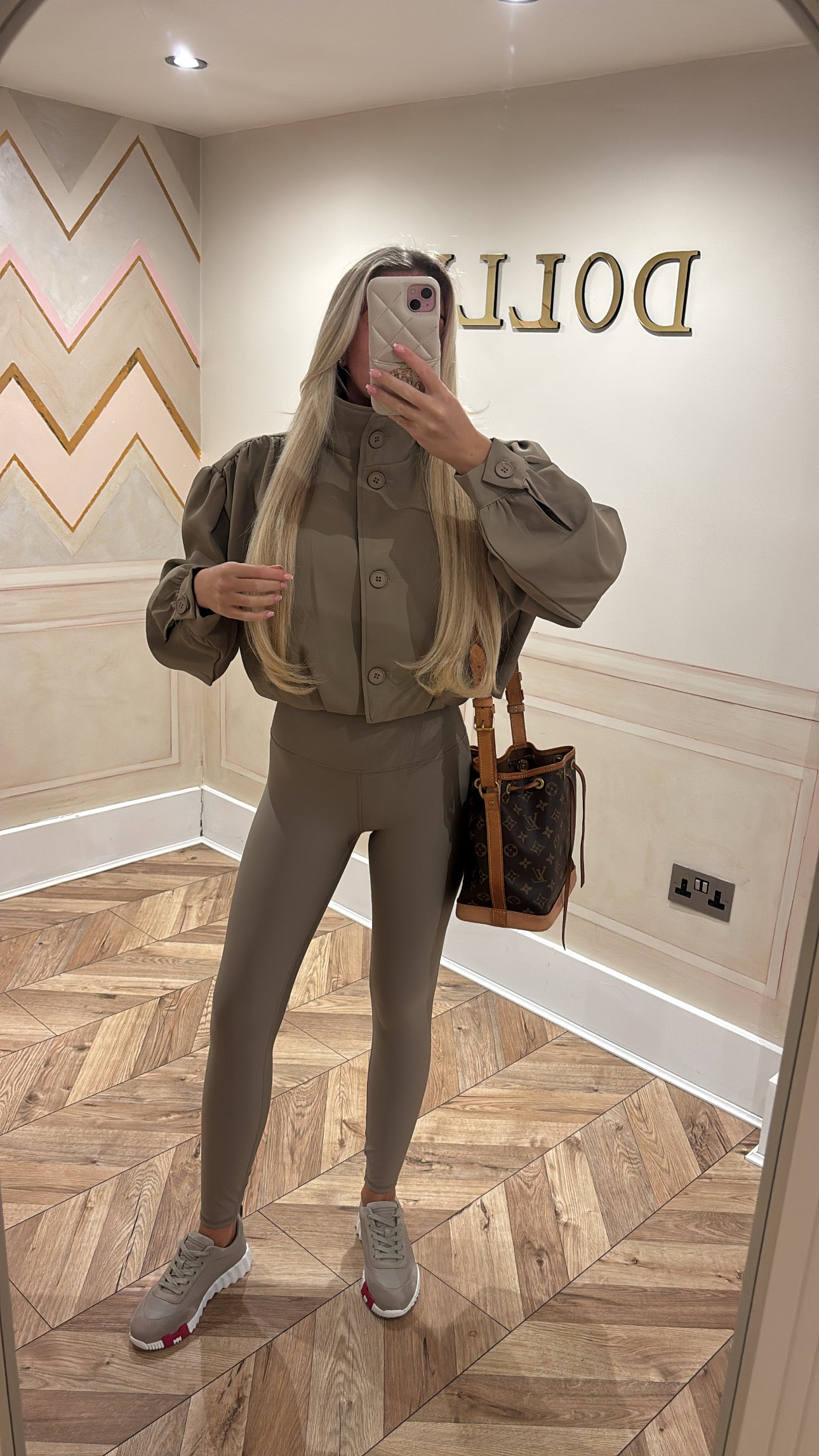 Puff sleeve cropped jacket
